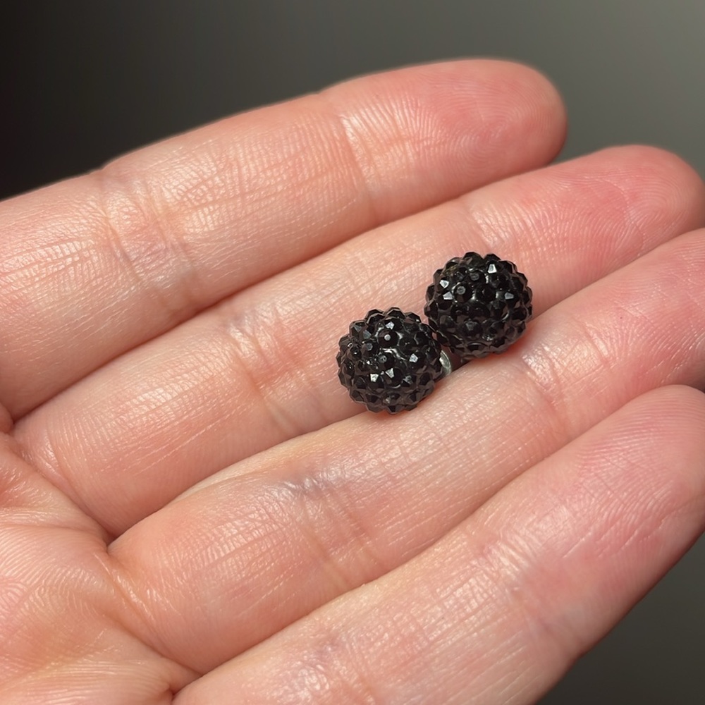 Black Faceted Round Stud Earrings - Picture 2 of 4